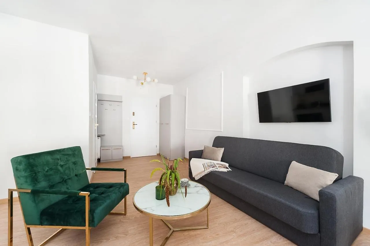 Gallery 7 - Apartment 4 クラクフ 0*,